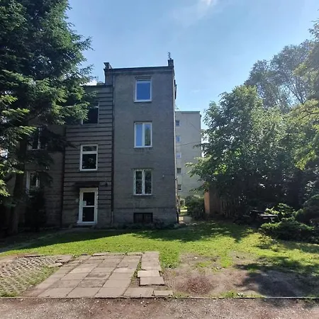 Juna2 - Nowoczesny W Centrum Z Widokiem Na Park Apartment Pruszkow