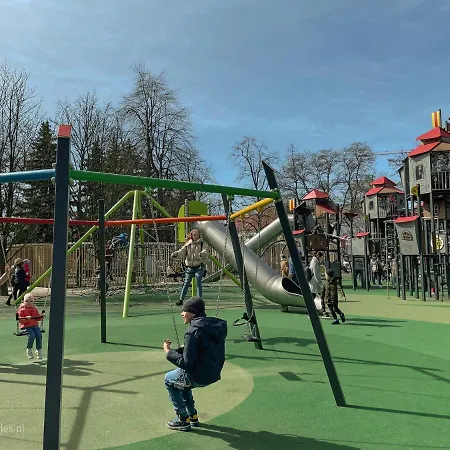 Juna2 - Nowoczesny W Centrum Z Widokiem Na Park Lägenhet