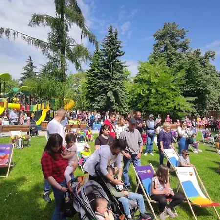 Juna2 - Nowoczesny W Centrum Z Widokiem Na Park Lägenhet *