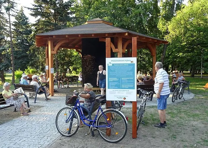 Juna2 - Nowoczesny W Centrum Z Widokiem Na Park Pruszkow